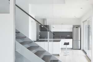 Neues Design - neuer Look - Architektenvilla auf Top Grundstück  in Aussichtslage – Die vollständige Adresse der Immobilie erhältst du vom Anbieter., 71229 Leonberg – Vorschaubild 3