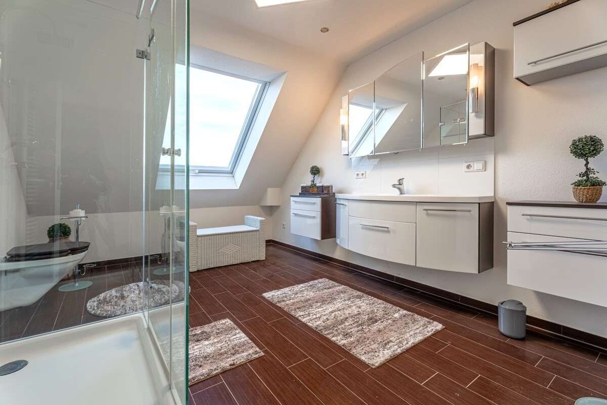 Immobilie in Eigeltingen - Zwei Generationen unter einem Dach – ein Zuhause mit Geschichte und Zukunft - Bild 10