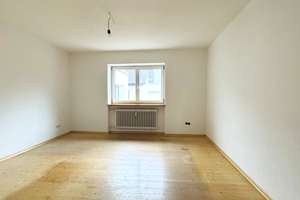 Großzügiges Ein- / Zweifamilienhaus in sonniger Lage mit großem Garten, Obj. T/0573-1 – Die vollständige Adresse der Immobilie erhältst du vom Anbieter., 82069 Schäftlarn – Vorschaubild 4