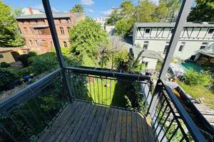 Charmante Altbauwohnung mit Balkon zum ruhigen Innenhof nahe S-Bhf Adlershof! 