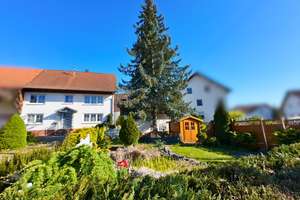Großes Haus zum kleinen Preis – inklusive PV-Anlage, Keller und großem Garten. – Die vollständige Adresse der Immobilie erhältst du vom Anbieter., 89597 Unterwachingen – Vorschaubild 4