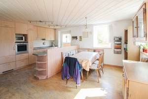 Wohnen & Arbeiten unter einem Dach – Haus mit Laden, Lager & Entwicklungspotenzial in zentraler Lage – Die vollständige Adresse der Immobilie erhältst du vom Anbieter., 71735 Eberdingen – Vorschaubild 8