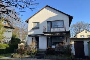 Freistehendes 4,5 Zimmer- Einfamilienhaus in begehrter Waldrandlage Rosenhöhe – 63069 Vorderwald-Rosenhöhe, Offenbach am Main – Vorschaubild 2