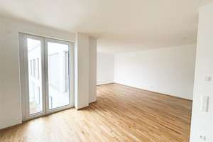 Sonniges Wohnen mit attraktiver Ausstattung! - 2-Zimmer-Wohnung mit EBK – Ludwigsburger Str. 109, 70435 Zuffenhausen-Hohenstein, Stuttgart – Vorschaubild 3