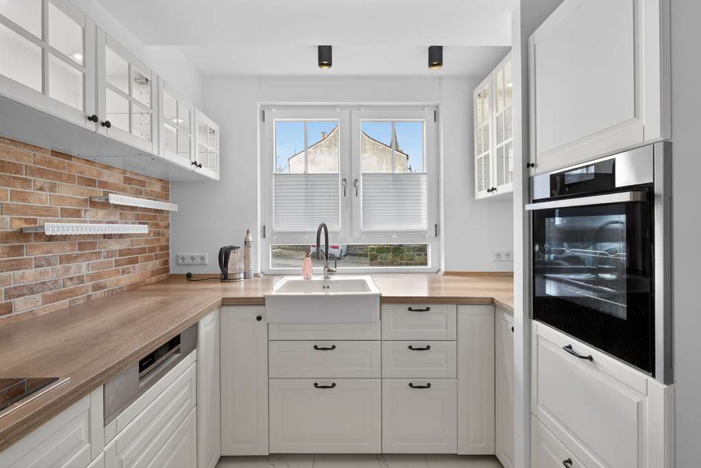 Immobilie in Güglingen - Modernes Einfamilienhaus mit Gewölbekeller - Bild 2