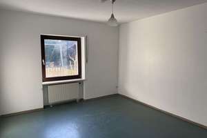 Zweite Chance am Europakanal –  Renovierungsbedürftiges Einfamilienhaus mit viel Platz in Dambach – Die vollständige Adresse der Immobilie erhältst du vom Anbieter., 90768 Dambach, Unterfürberg, Fürth – Vorschaubild 4
