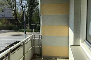 Wunderschöne Familienwohnung mit modernem Tageslichtbad und herrlichem Balkon im EG! – Freisenbruchstr. 5, 45279 Freisenbruch, Essen – Vorschaubild 6