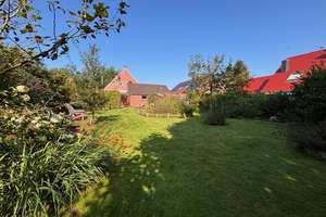 * EFH in Ostrhauderfehn * Effizienzklasse B * Wärmepumpe * Herzlicher  Garten *  Sanierung 2024-25 * – Die vollständige Adresse der Immobilie erhältst du vom Anbieter., 26842 Ostrhauderfehn – Vorschaubild 29