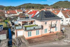 Modernisiertes Raumwunder im Herzen von Fischbach – Wohnen mit Dachterrasse & Waldblick – Bitscher Straße 1, 66996 Fischbach bei Dahn – Vorschaubild 3