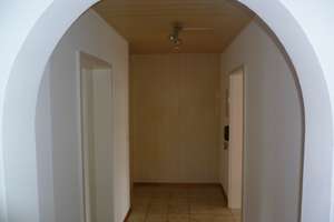 Alltagstaugliche 3 Zimmer in Wiesbaden-Biebrich – Rathausstraße 75, 65203 Biebrich, Wiesbaden – Vorschaubild 5