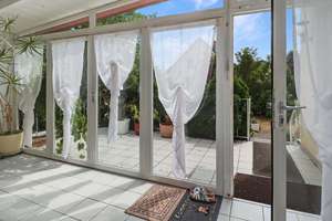 Doppelhaushälfte mit Wintergarten als Herzstück – Ihr neues Zuhause mit Atmosphäre – Die vollständige Adresse der Immobilie erhältst du vom Anbieter., 13591 Staaken, Berlin – Vorschaubild 3