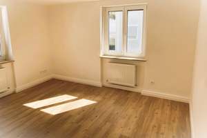 Modernisiertes Dreifamilienhaus mit stabilen Mieteinnahmen und Entwicklungspotenzial in Ingolstadt – Bittlmairstr. 2, 85051 Münchener Straße, Ingolstadt – Vorschaubild 4