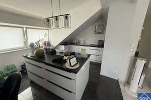 Luxuriöse 4 Zimmer Dachgeschosswohnung in Mannheim-Waldhof mit Balkon zu vermieten – Die vollständige Adresse der Immobilie erhältst du vom Anbieter., 68305 Waldhof, Mannheim – Vorschaubild 4