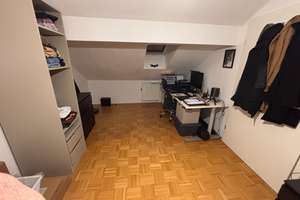 Helle 2-Zimmer Dachgeschosswohnung in Kumpfmühl-Ziegetsdorf-Neuprüll – Die vollständige Adresse der Immobilie erhältst du vom Anbieter., 93051 Kumpfmühl-Ziegetsdorf-Neuprüll, Regensburg – Vorschaubild 3