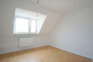 + tolle Wohnung in ruhiger Lage in Neudorf +