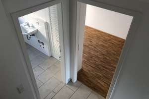 Provisionsfrei: Modernes Reihenmittelhaus im Reutlinger Seidenviertel – Die vollständige Adresse der Immobilie erhältst du vom Anbieter., 72764 Reutlingen-Mitte, Reutlingen – Vorschaubild 8
