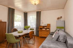 Platz für alle: Großzügiges Zweifamilienhaus mit herrlichem Garten, Carport und Bauerwartungsland..! – Die vollständige Adresse der Immobilie erhältst du vom Anbieter., 22457 Schnelsen, Hamburg – Vorschaubild 8