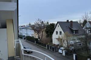 Geschmackvolle, gepflegte 2,5-Zimmer-Dachgeschosswohnung mit geh. Innenausstattung mit EBK – Wildenfelser Straße 22, 81249 Aubing-Süd, München – Vorschaubild 21