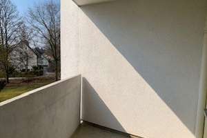 Gut geschnittenen 2 Zimmer Wohnung mit Balkon und Badewanne – Bernadottestr. 31, 90439 Sündersbühl, Nürnberg – Vorschaubild 1