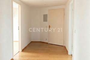 Charmante 2-Zi.-Dachgeschosswohnung mit Weitblick über die Dächer von Leipzig Gohlis – Die vollständige Adresse der Immobilie erhältst du vom Anbieter., 4155 Gohlis-Süd, Leipzig – Vorschaubild 3