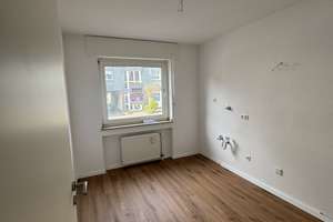 Attraktive 3,5-Zimmer-Wohnung im EG, frisch saniert in Oberhausen-Buschhausen, verkehrsgünstig – Thüringerstrasse 75, 46149 Buschhausen, Oberhausen – Vorschaubild 5