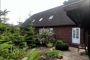 Kapitalanlage! Mehrfamilienhaus in Sylt-Nähe – top gepflegt & sofort bezugsfertig – Ferdinand-Dircks-Weg 3, 25842 Langenhorn – Vorschaubild 4