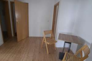Möblierte 3-Zimmer-Dachgeschosswohnung in Bielefeld-Mitte – Die vollständige Adresse der Immobilie erhältst du vom Anbieter., 33607 Mitte, Bielefeld – Vorschaubild 5