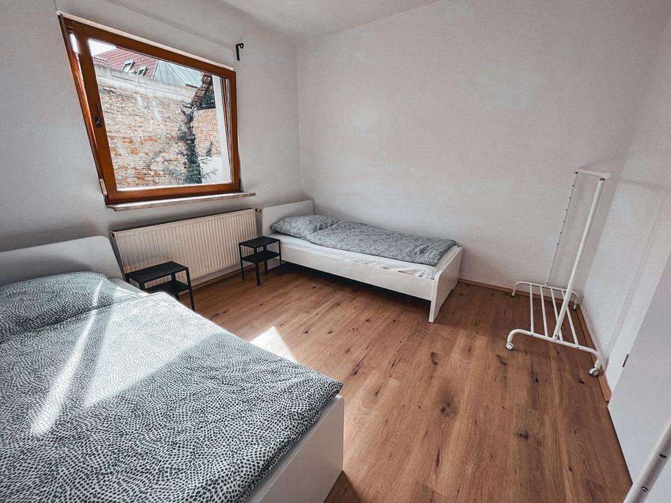 Schlafzimmer 2