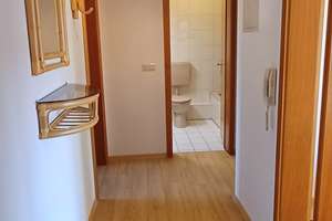 2 Zimmer DG-Whg  in bevorzugter Lage im Westen von Ingolstadt – Effnerstraße 3a, 85049 Friedrichshofen-Hollerstauden, Ingolstadt – Vorschaubild 8