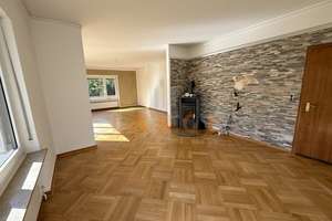FREISTEHENDES 3 PARTEIEN-
HAUS IN RHEINNÄHE:::
GUTE AUSSTATTUNG:::
4 STELLPLÄTZE:::1 WOHNUNG FREI – Am Büchel 100a, 53173 Plittersdorf, Bonn – Vorschaubild 9