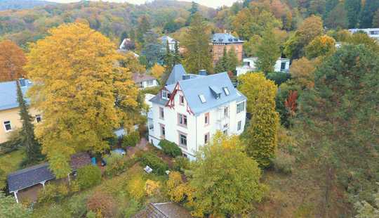 Bild von Ein Immobilienjuwel - Wohntraum in großzügiger Jugenstilvilla in Toplage Seeheim Jugenheim