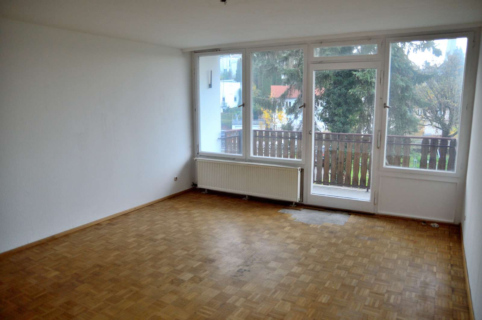 Immobilie in Überlingen - Solide Dreizimmerwohnung mit Garage & Gartennutzung in perfekter Lage von Überlingen.
Ihre Chance! - Bild 0