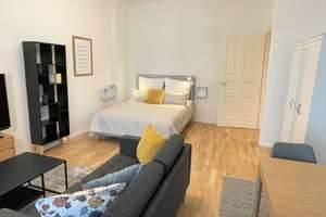 Möbliertes 1 Zimmer Apartment mit Balkon - Nähe Alexanderplatz - frei ab sofort – Heinrich-Roller-Str. 26, 10405 Prenzlauer Berg, Berlin – Vorschaubild 8