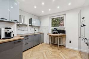 Modernisiertes Reihenendhaus mit Charme und Garten in Ilsede-Bülten – Die vollständige Adresse der Immobilie erhältst du vom Anbieter., 31241 Ilsede – Vorschaubild 2
