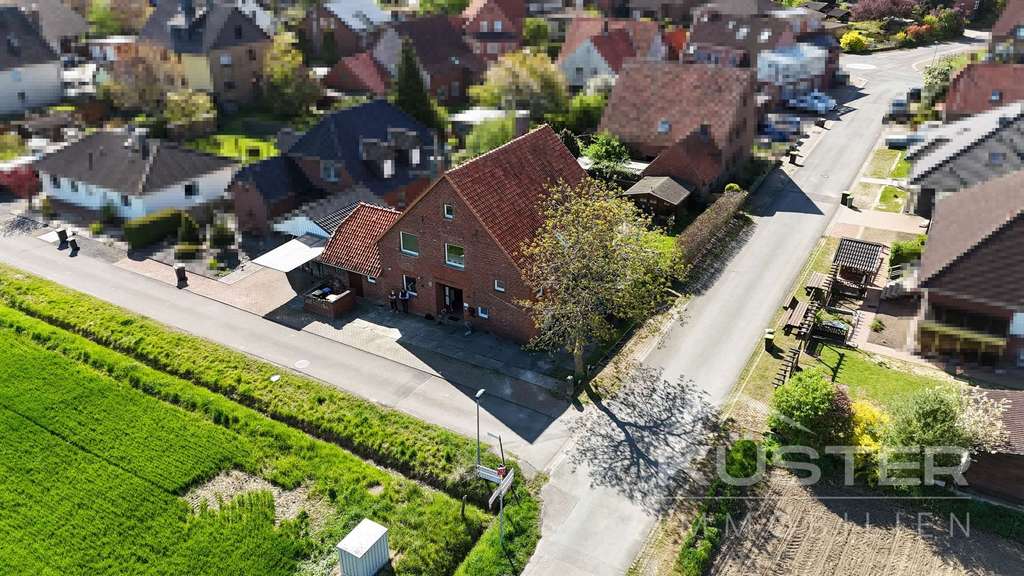Immobilie in Suthfeld - KÜSTER IMMOBILIEN präsentiert: Feldrandlage mit Weitblick. 1-2 Familienhaus mit Potenzial - Bild 1