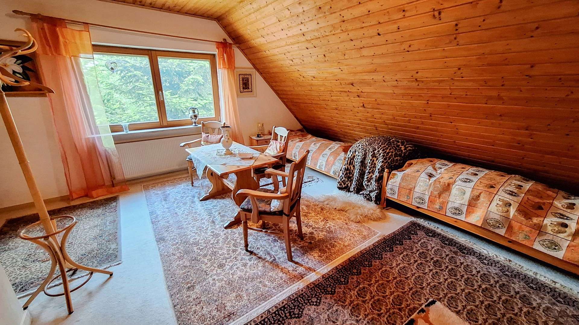 Immobilie in Seck - Individuelles 8 Zimmer Wohnhaus in ruhiger Lage mit Garten für die große Familie! - Bild 19