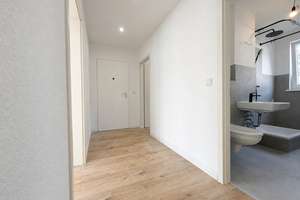 Freundliche 3-Zimmerwohnung mit Loggia & Stellplatz - Renoviert – Graubündener Straße 39, 28325 Ellenerbrok-Schevemoor, Bremen – Vorschaubild 5