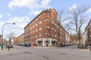 Großzügige 4 Zimmerwohnung mit gutem Zuschnitt in ruhiger Lage – Die vollständige Adresse der Immobilie erhältst du vom Anbieter., 40225 Stadtmitte, Düsseldorf – Vorschaubild 2