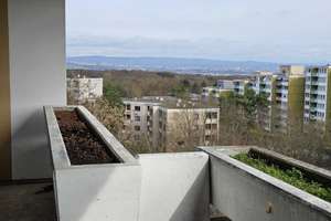 Investieren, wo Nachfrage wächst: Helle Wohnung mit Balkon und Weitblick in Mainz-Finthen