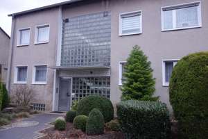 3,5-Zimmer, mit Küche, Garage, UNI-Nähe, Sackgasse, direkter Waldzugang