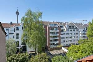 Exklusives Wohnen in Bestlage - Lorettoviertel! Altbau-Charme trifft moderne Dachgeschosswohnung! – Die vollständige Adresse der Immobilie erhältst du vom Anbieter., 40219 Unterbilk, Düsseldorf – Vorschaubild 6