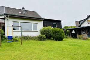 Fachwerk trifft grüne Weite – Wohnen mit Aussicht und Charakter – Die vollständige Adresse der Immobilie erhältst du vom Anbieter., 51647 Gummersbach – Vorschaubild 4