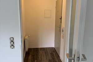 Superzentral wohnen in Siegen: 2 Zimmer, EBK, Terrasse und Natur direkt vor der Tür – Blücherstraße 25, 57072 Siegen – Vorschaubild 11