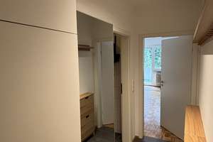 Neu renoviertes Appartement mit Balkon im schönen Trudering