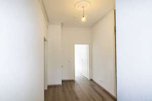 Stilvoll wohnen im Zentrum - renovierte 3-Zimmer-Wohnung in Toplage – Die vollständige Adresse der Immobilie erhältst du vom Anbieter., 70180 Lehen, Stuttgart – Vorschaubild 9