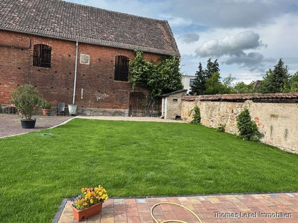 Immobilie in Wanzleben-Börde - Repräsentatives Anwesen für individuelles Wohnen - Bild 1