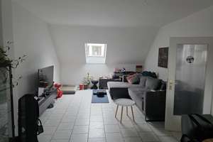 Charmante Dachgeschosswohnung mit viel Licht und 75 m² in ruhiger Lage von Essen – Kirchfeldstr. 4, 45219 Kettwig, Essen – Vorschaubild 5