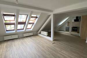 Wohnen mit Charakter: Drei-Zimmer-Wohnung in Eimsbüttel – Eimsbütteler Straße 10, 22769 Eimsbüttel (Ortsteil), Hamburg – Vorschaubild 2