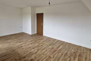 Helle 3-Zimmer Wohnung mit Balkon in Heide – Die vollständige Adresse der Immobilie erhältst du vom Anbieter., 25746 Heide – Vorschaubild 6