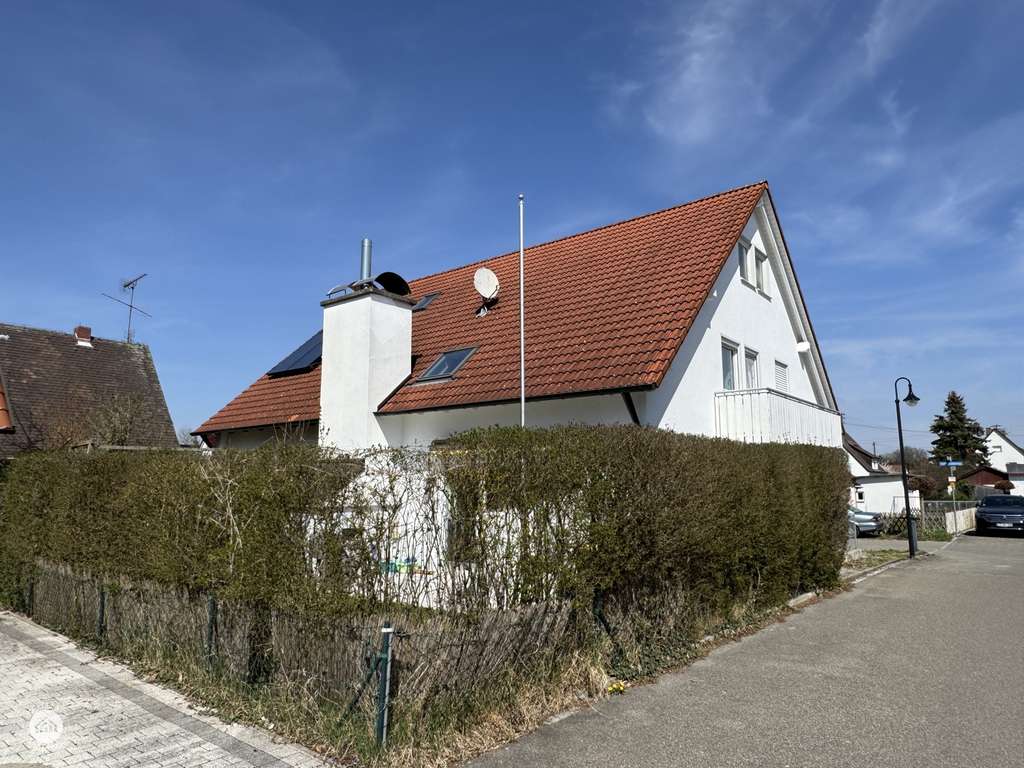 Immobilie in Leipheim - CHARMANTE DOPPELHAUSHÄLFTE mit Garten - Bild 3